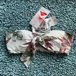 NWT Rip Curl Bikini Top